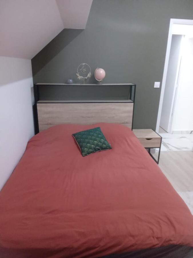 Joli Appartement De Vacances Écouen المظهر الخارجي الصورة